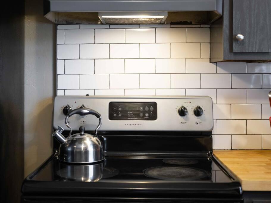 Stonegate Lodge Bear'S Den Kitchen, Pool, Firepit, Wifi ,Smart Tvs Eureka Springs Esterno foto