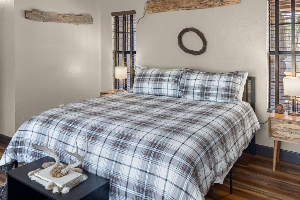 Stonegate Lodge Bear'S Den Kitchen, Pool, Firepit, Wifi ,Smart Tvs Eureka Springs Esterno foto